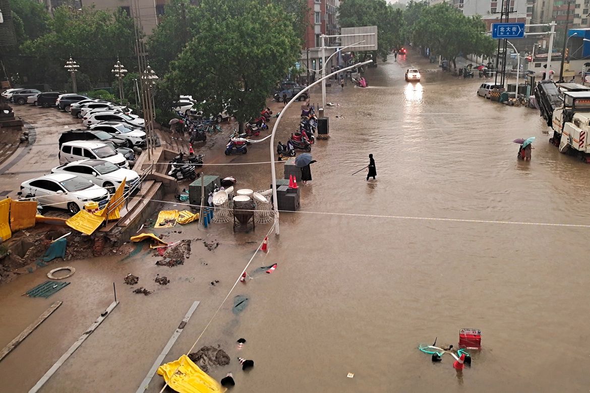 暴雨过后致命洪水袭击中国中部| 中国News | 半岛电视台