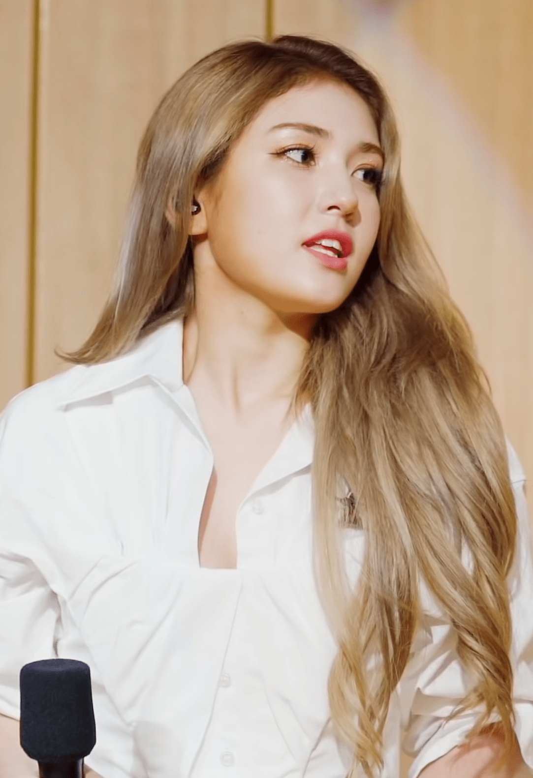 Jeon So-mi - Wikipedia