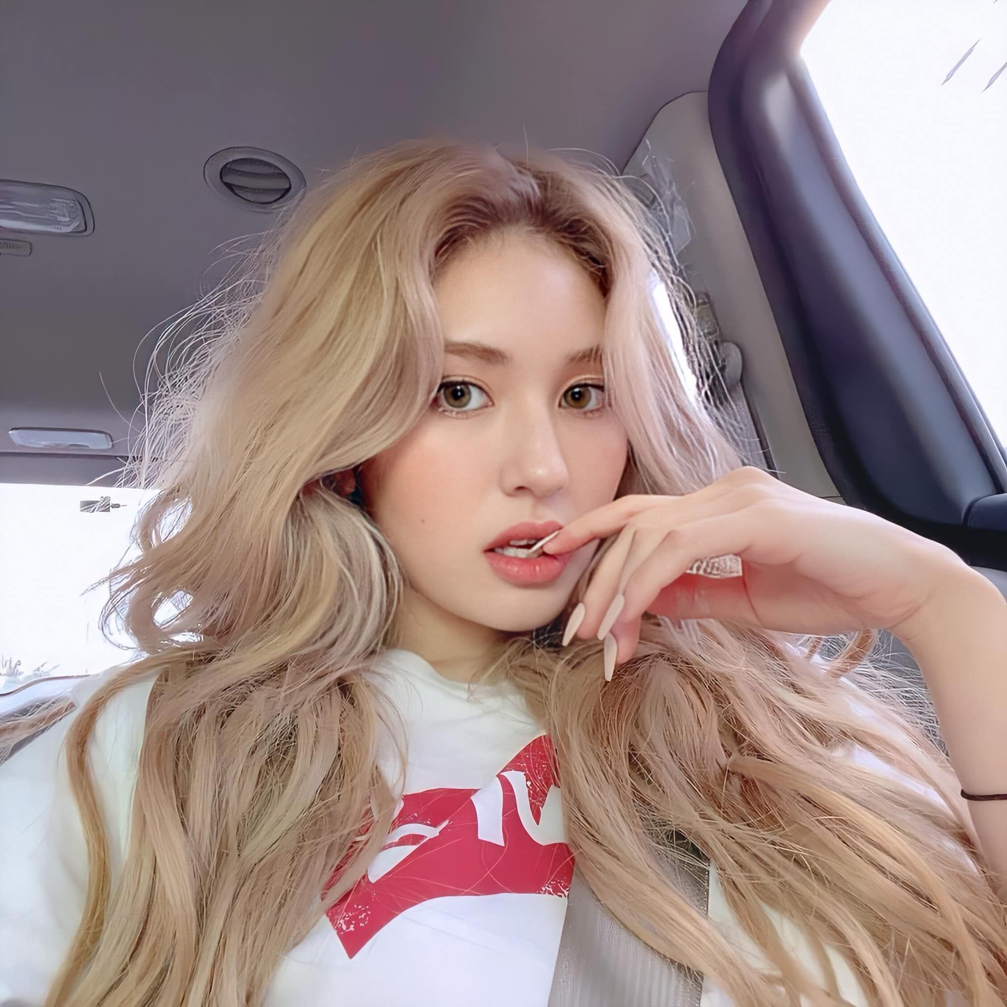 Somi 전소#Somi - Jeon미 | Jeon somi, Hair styles, Somi
