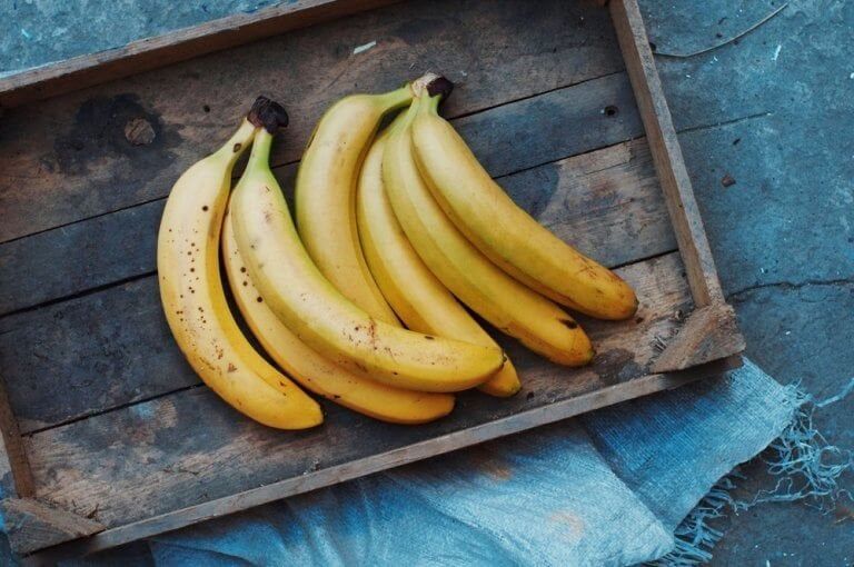 Kauniit hiukset ja iho 5 banaaninaamiolla - Askel Terveyteen